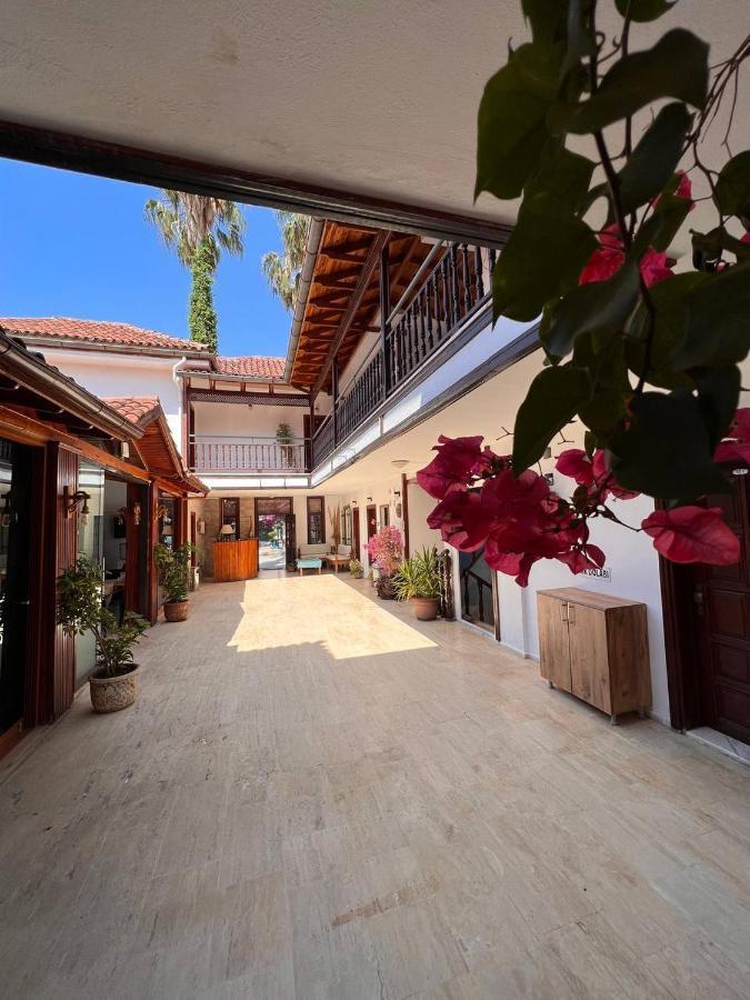 Palma Rosa Hotel Camyuva Exterior photo